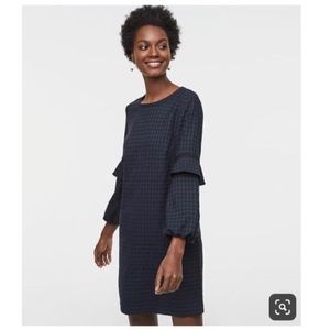 LOFT Plaid Tartan Balloon Sleeve Shift Dress